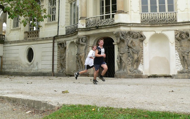 img00021.jpg