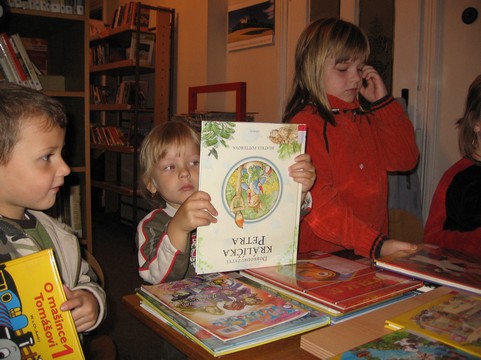 Školka v knihovně  27.9.2010 002.jpg
