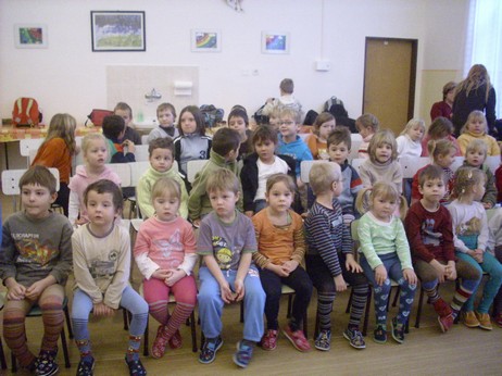 Divadlo Ploskovice 001.jpg