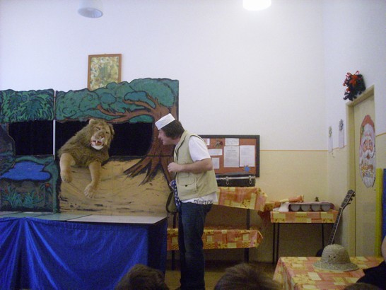 Divadlo Ploskovice 014.jpg