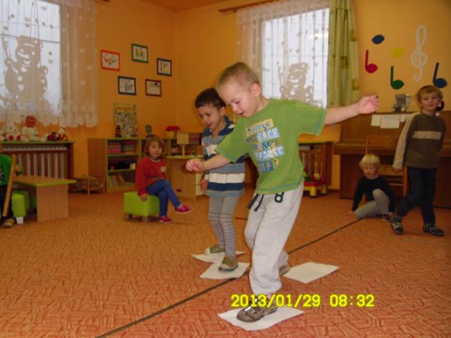 MŠ a  ZŠ 001.jpg
