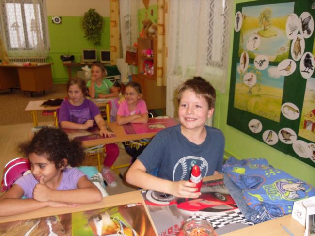 mikuláš v MŠ a ZŠ 009.jpg
