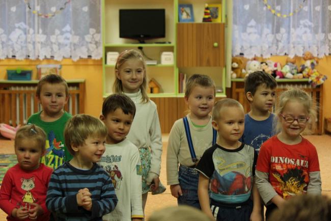 Vánoční desídka MŠ 2014 012.jpg
